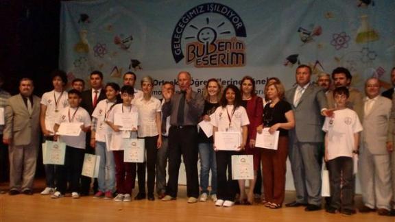 “Bu Benim Eserim Proje Yarışması” Bölge Finalinde Viranşehir 75. Yıl Ortaokulu 1. Oldu