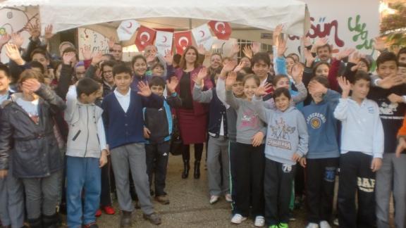 Mezitli Belediye İlk ve Ortaokulunda Geleceğin Kan Bağışçıları Kazanımı Projesi Gerçekleştirildi.