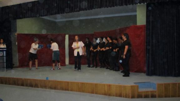 27 Mart Dünya Tiyatro Günü İçel Anadolu Lisesinde Kutlandı.