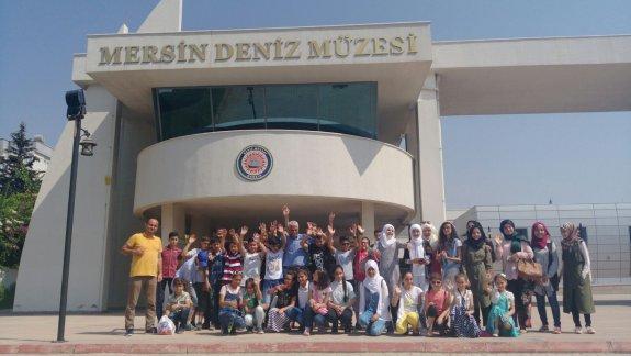Suriyeli Öğrencilerin Deniz Müzesi Gezisi