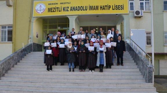 2017-2018 Eğitim Öğretim Yılı 1.Dönem Sonu Karne Töreni Mezitli Kız İmam Hatip Anadolu Lisesinde Yapıldı.