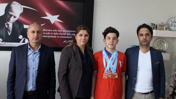 İlçe Milli Eğitim Müdürlüğümüz Türkiye Şampiyonunu Ağırladı