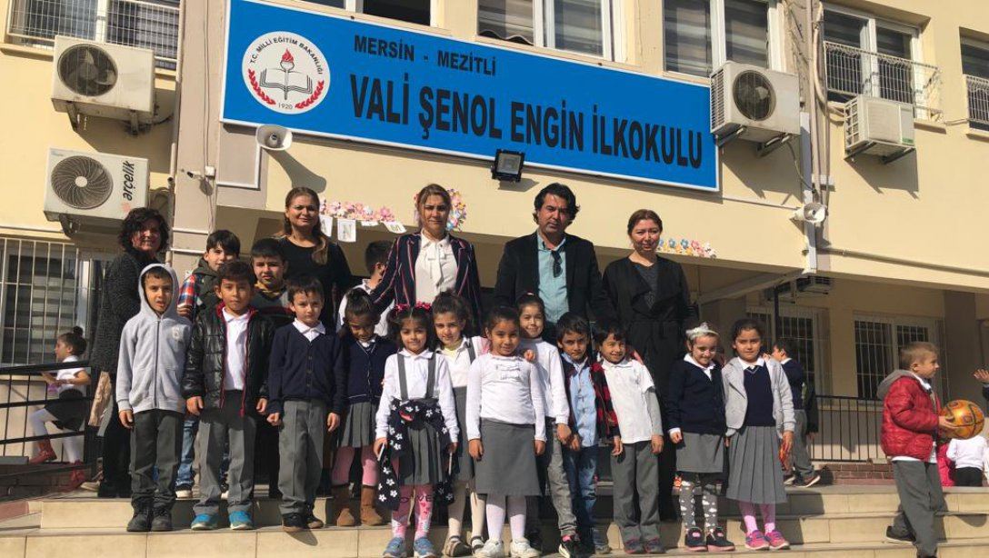 İlçe Milli Eğitim Müdürümüz Vali Şenol Engin İlkokulunu Ziyaret Etti.