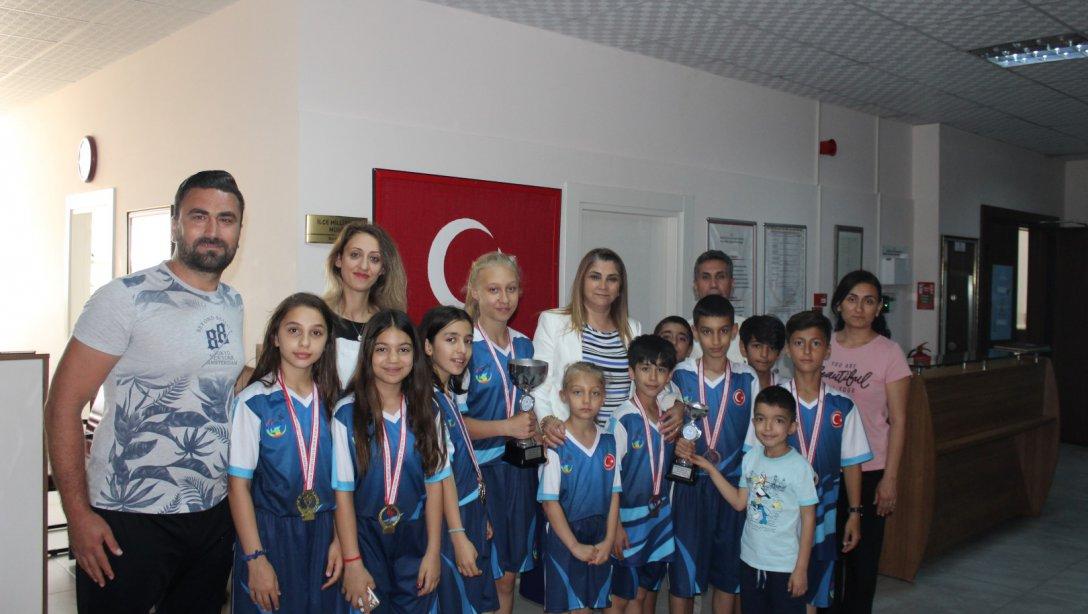 Şehit Fatih Soydan Ortaokulumuzun Badminton Başarısı