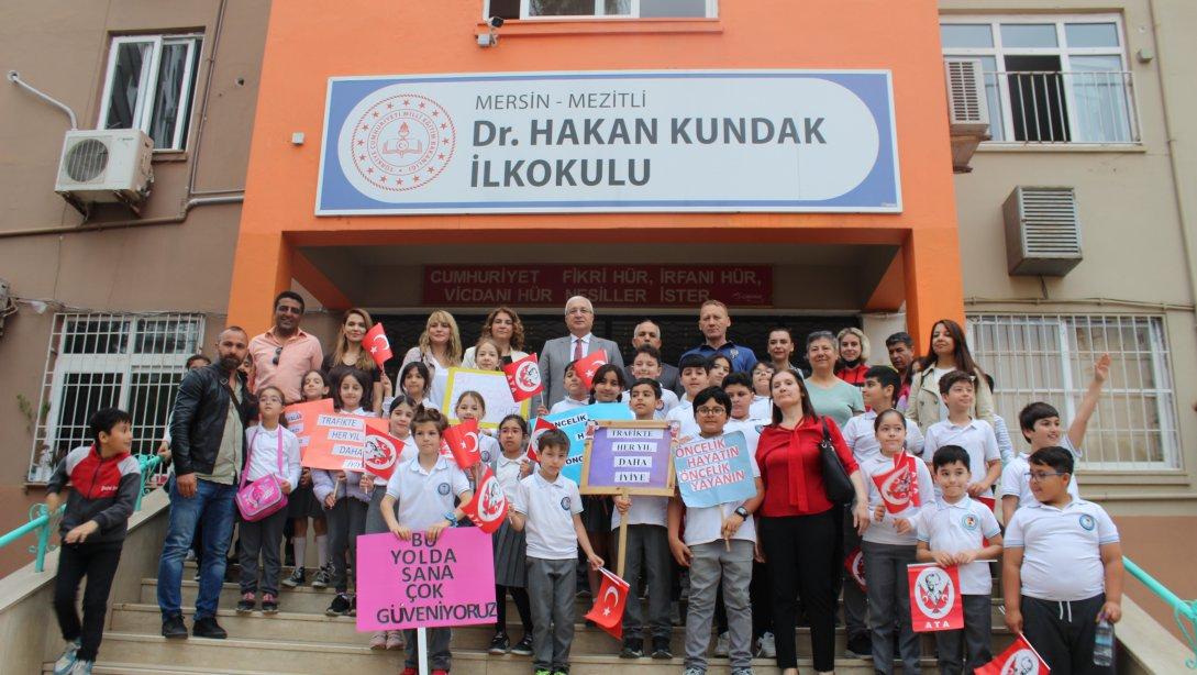 Kaymakamımız Sayın Gürsoy Osman BİLGİN, Dr. Hakan Kundak İlkokulu Tarafından Düzenlenen 'Trafik Haftası Farkındalık Etkinliği'ne Katıldı.  