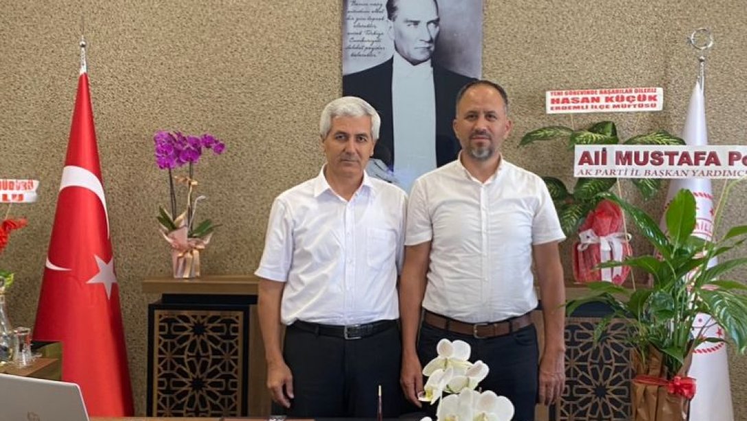 Ak Parti Mersin İl Başkan Yardımcısı Ali Mustafa POŞ İlçe Milli Eğitim Müdürümüz Mehmet BADAS'ı Ziyaret Etti.