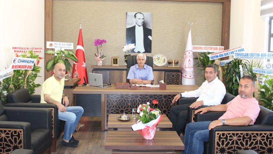 Erdemli Ak Parti İlçe Başkanı ve Üyeleri İlçe Milli Eğitim Müdürümüz Mehmet BADAS'ı Ziyaret Ettiler
