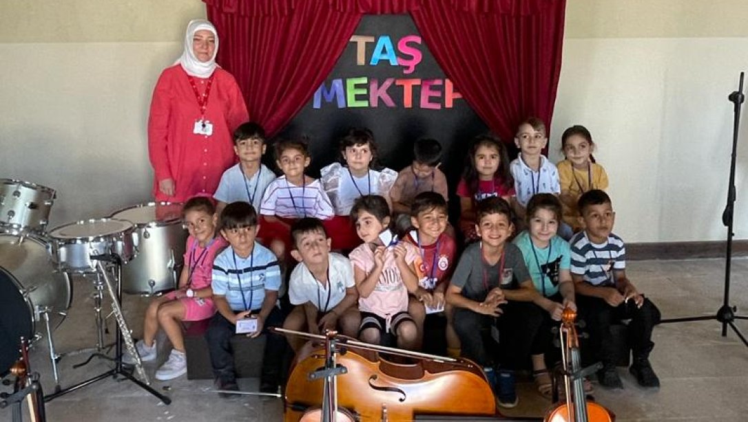 Taş Mektep Müzik Köyümüz İlk Öğrencileriyle Buluştu