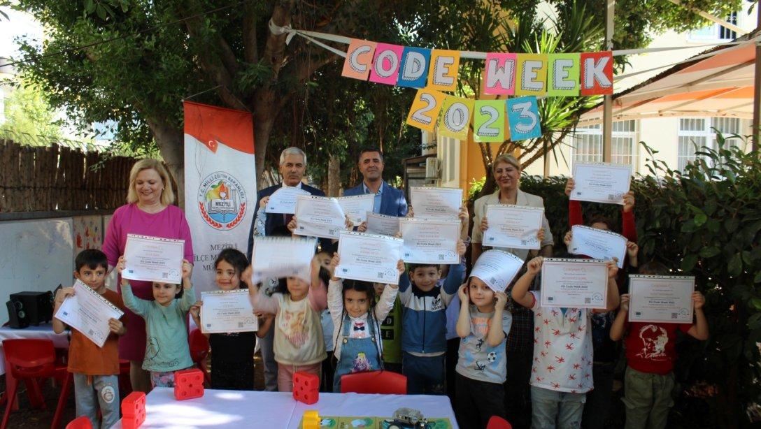İlçe Milli Eğitim Müdürümüz Mehmet BADAS'ın Katılımıyla CODEWEEK Haftası Etkinlikleri Mezitli Anaokulunda Başladı