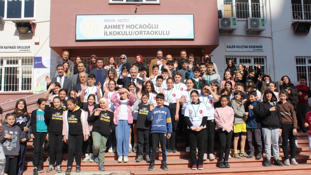 Ahmet Hocaoğlu Ortaokulunun Düzenlediği TÜBİTAK-4006 Bilim Fuarı Açılışına İlçe Milli Eğitim Müdürümüz Mehmet BADAS Katıldı.