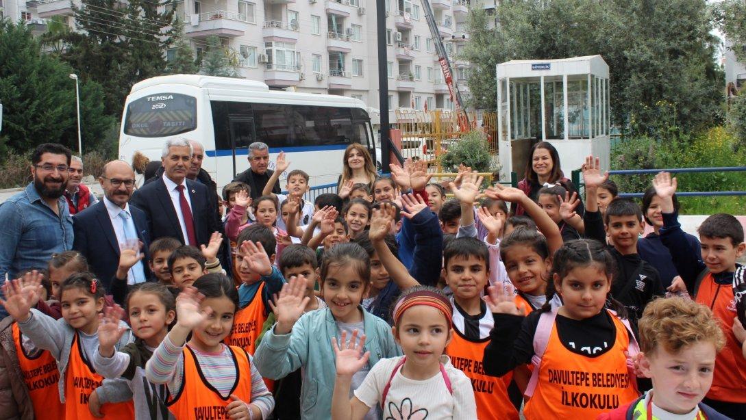 İlçe Milli Eğitim Müdürümüz Mehmet BADAS, Davultepe Belediyesi İlkokulunu Ziyaret Etti.