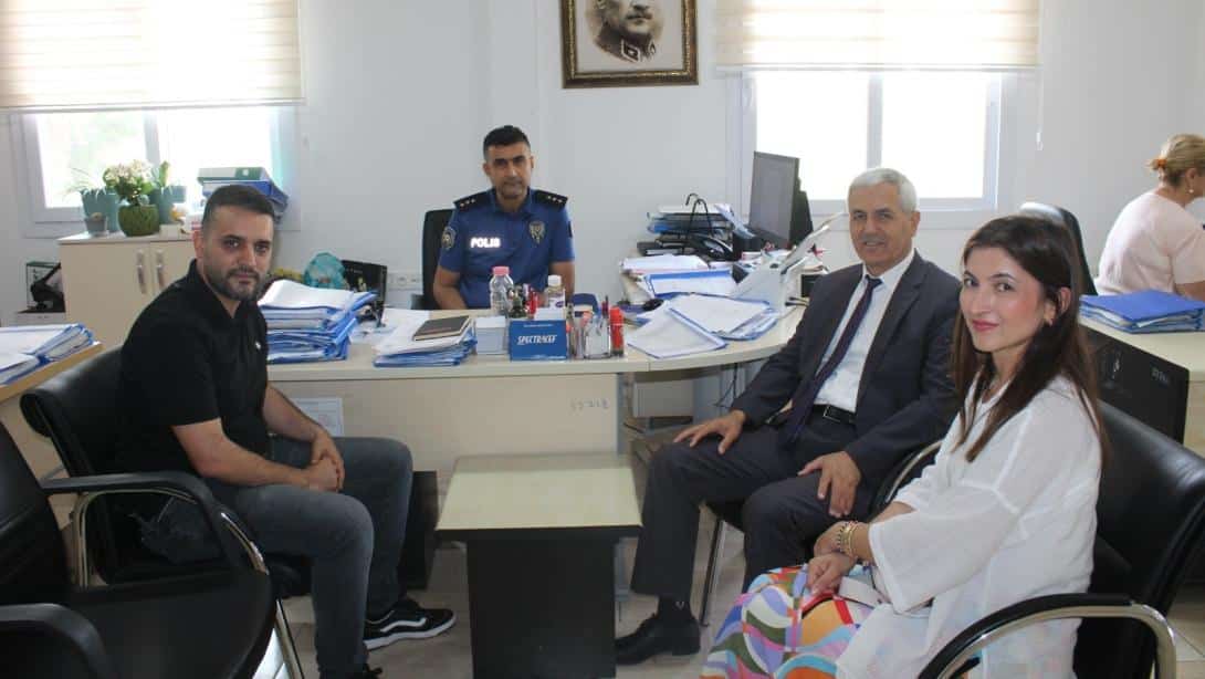 İLÇE MİLLİ EĞİTİM MÜDÜRÜMÜZ MEHMET BADAS 15 TEMMUZ GAZİSİNİ ZİYARET ETTİ